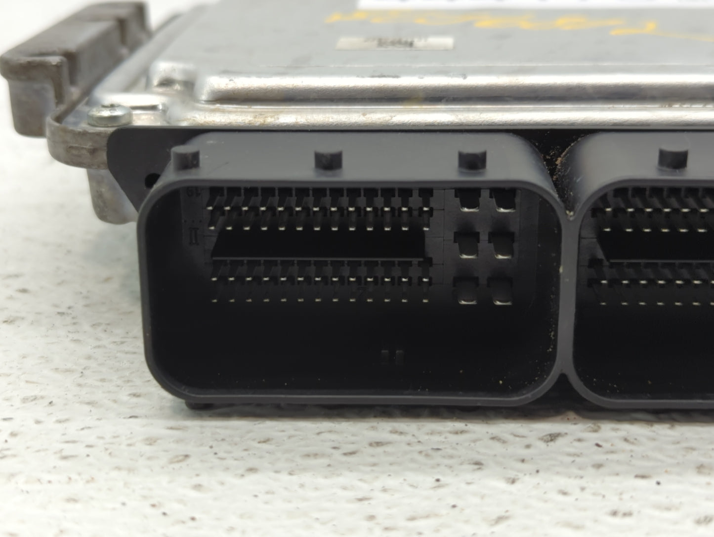 2013-2018 Ford Focus PCM Engine Control Computer ECU ECM PCU OEM P/N:FM5A-12A650-ADB EM5A-12A650-ACB Fits OEM Used Auto Part