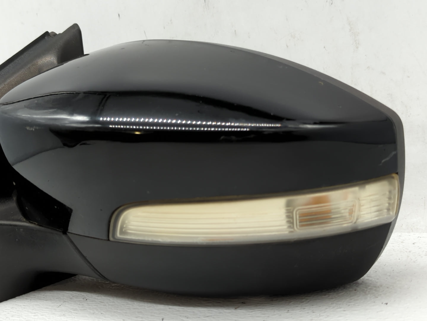 2015-2018 Ford Focus Driver Side View Mirror - Left Door Mirror OEM Used - Oemusedautoparts1.com