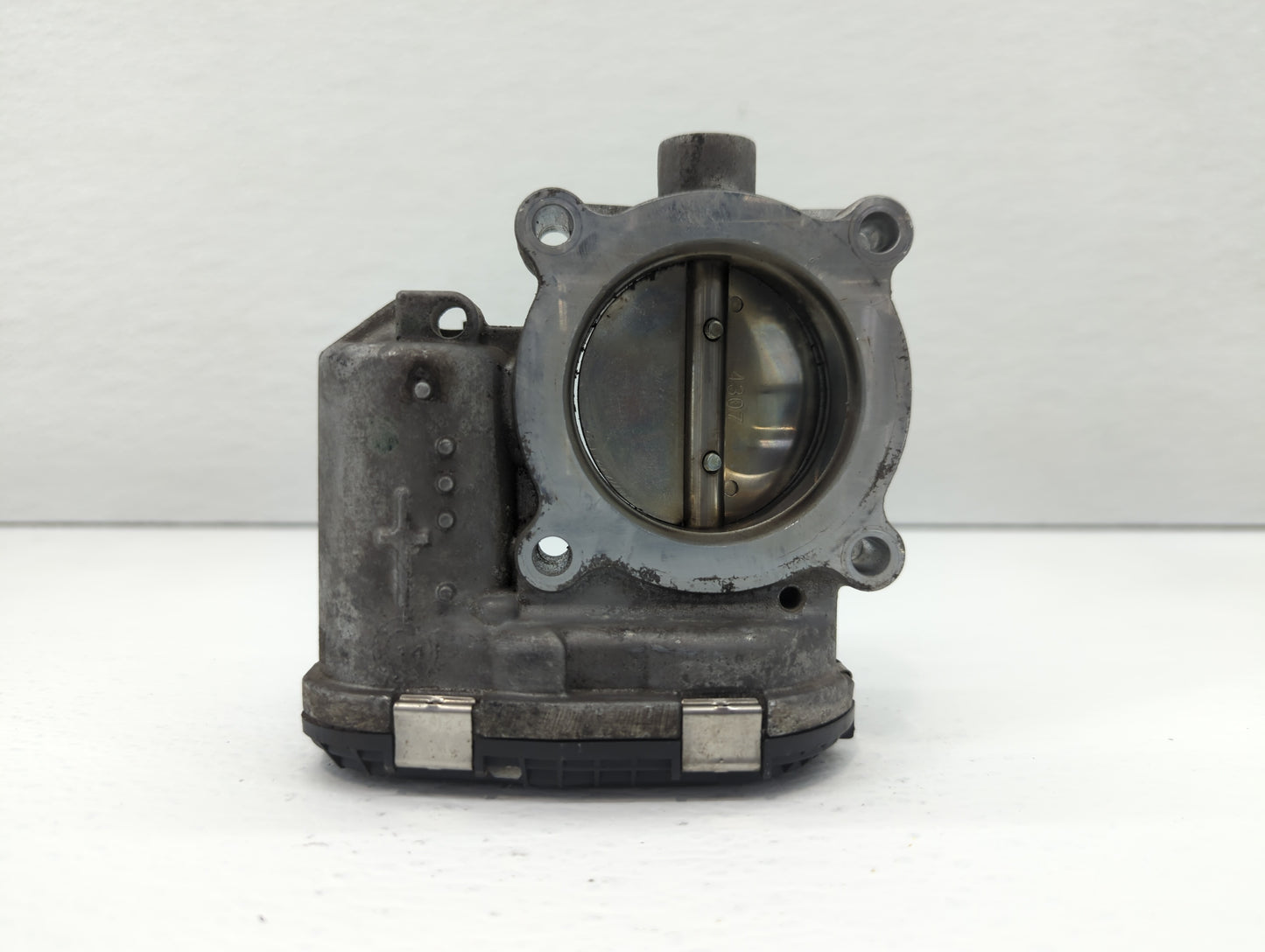 2014-2018 Ford Focus Throttle Body P/N:DS7E-9F991-BD DS7E-9F991-BB Fits Fits 2014 2015 2016 2017 2018 2019 2020 2021 2022 OE