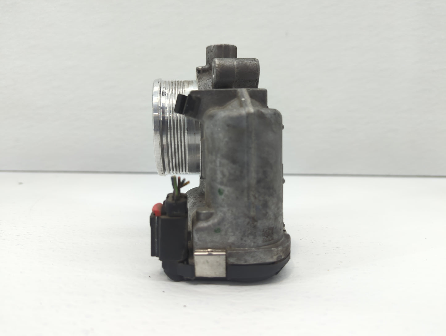 2014-2018 Ford Focus Throttle Body P/N:DS7E-9F991-BD DS7E-9F991-BB Fits Fits 2014 2015 2016 2017 2018 2019 2020 2021 2022 OE