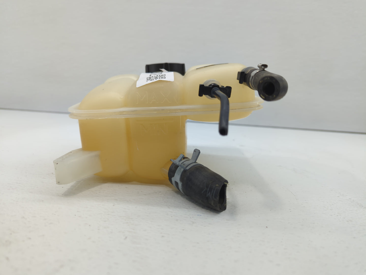 2016 Ford Focus Windshield Washer Fluid Reservoir Bottle Oem - Oemusedautoparts1.com