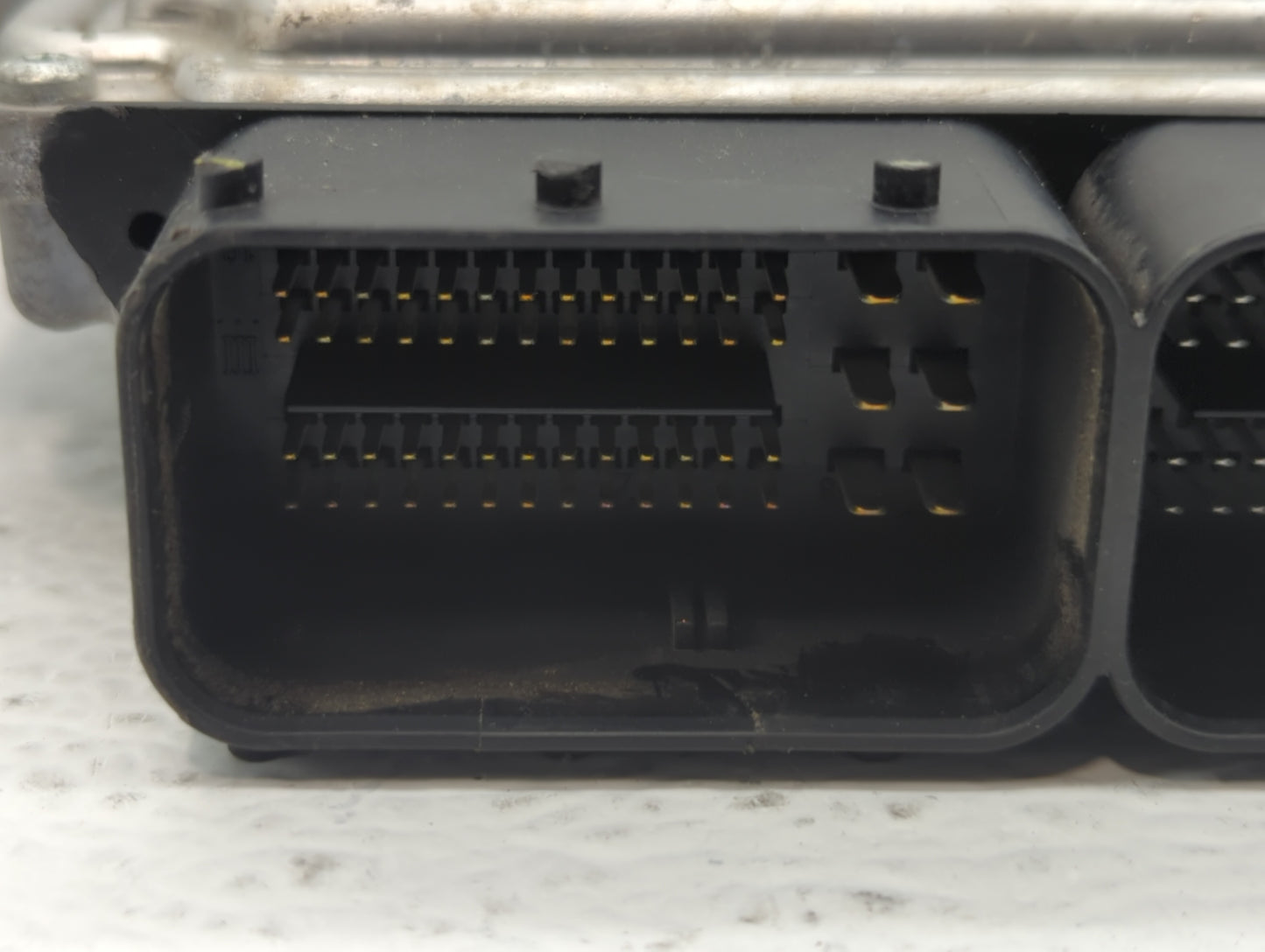 2013-2018 Ford Focus PCM Engine Control Computer ECU ECM PCU OEM P/N:FM5A-12A650-ADB EV61-12B684-BC Fits OEM Used Auto Parts