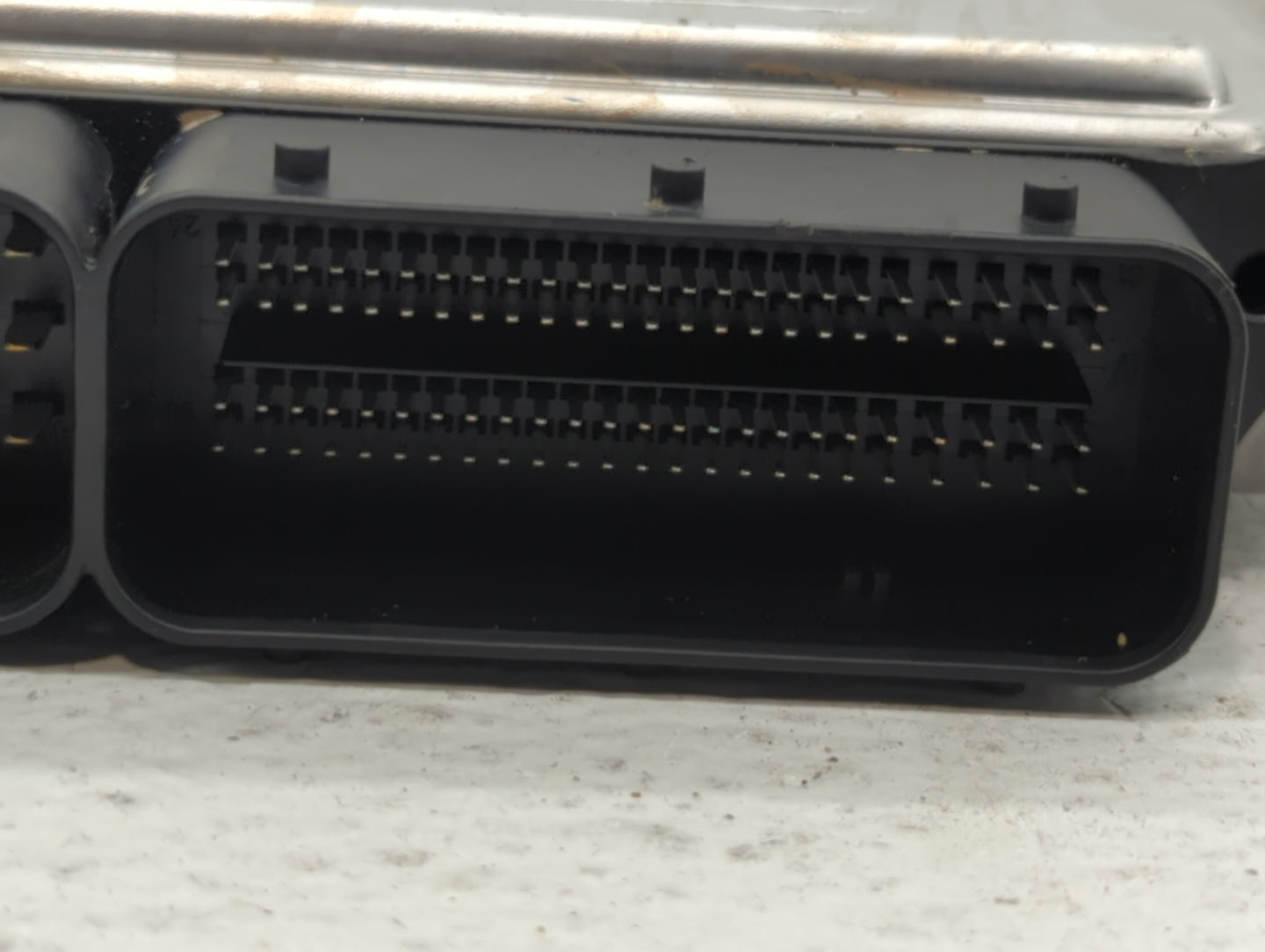 2013-2018 Ford Focus PCM Engine Control Computer ECU ECM PCU OEM P/N:FM5A-12A650-A FM5A-12A650-ADB Fits OEM Used Auto Parts 