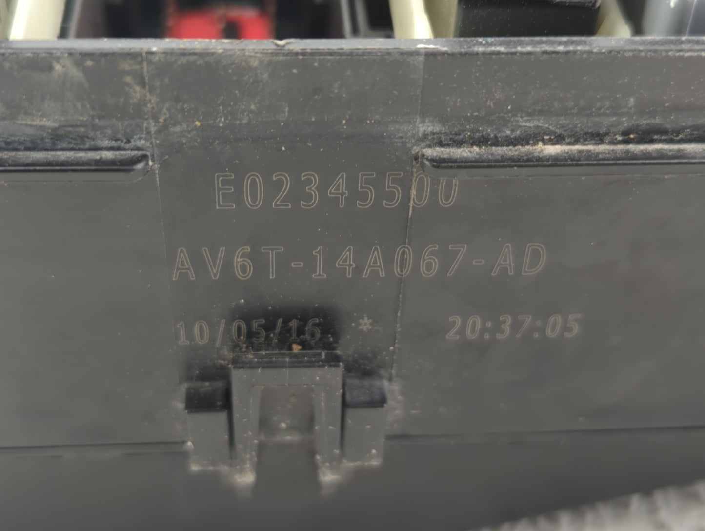 2016 Ford Focus Fusebox Fuse Box Panel Relay Module P/N:AV6T-14A067-AD AV6T-14A076-AB Fits OEM Used Auto Parts - Oemusedauto