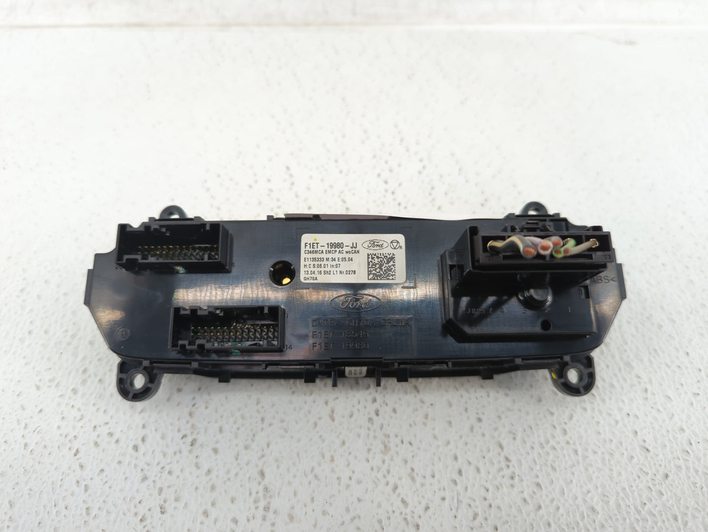 2015-2018 Ford Focus Climate Control Module Temperature AC/Heater Replacement P/N:F1ET-19980-JJ Fits Fits 2015 2016 2017 201