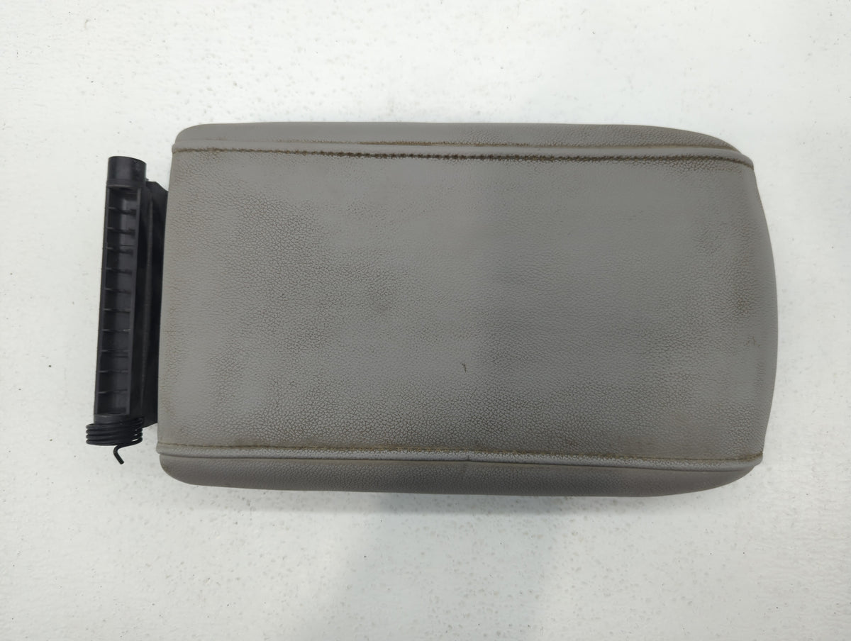 2016 Ford Focus Center Console Armrest Cover Lid Grey - Oemusedautoparts1.com