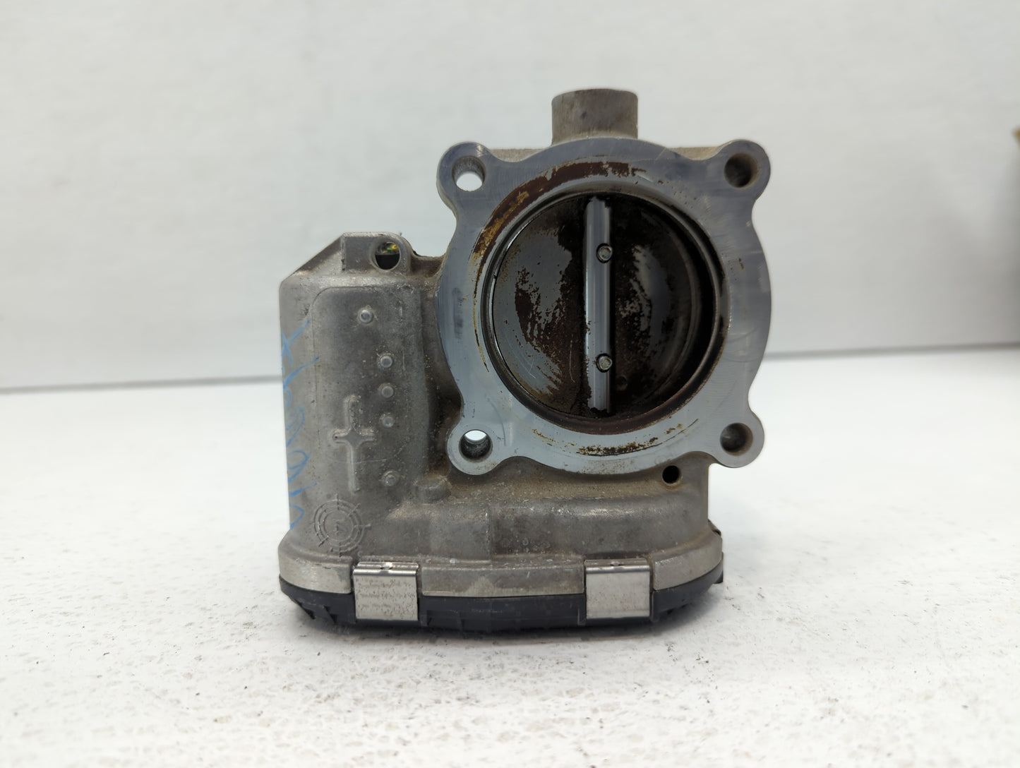 2014-2018 Ford Focus Throttle Body P/N:DS7E-9F991-BB Fits Fits 2014 2015 2016 2017 2018 2019 2020 2021 2022 OEM Used Auto Pa