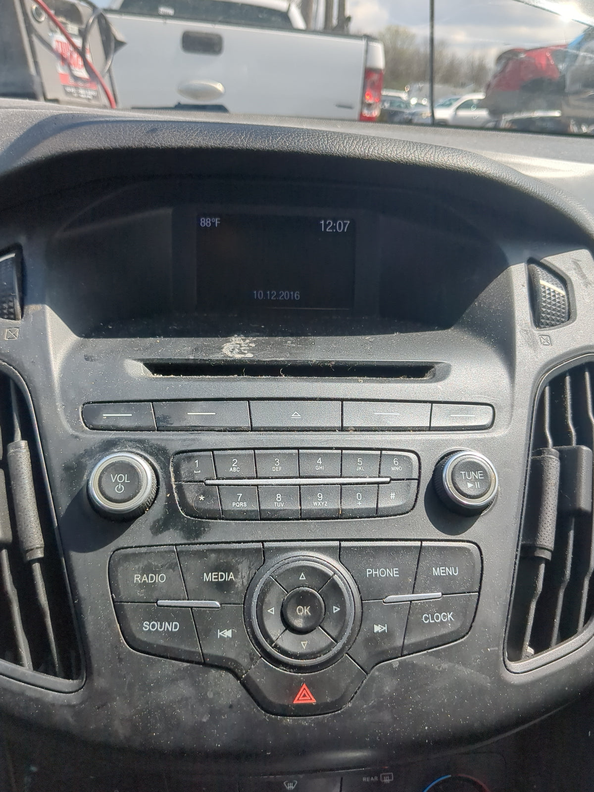 2016 Ford Focus Radio AM FM Cd Player Receiver Replacement Fits OEM Used Auto Parts - Oemusedautoparts1.com