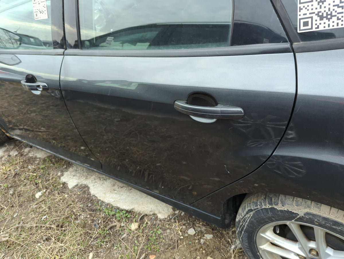 2012-2018 Ford Focus Driver Rear Door Oem 5013312 - Oemusedautoparts1.com