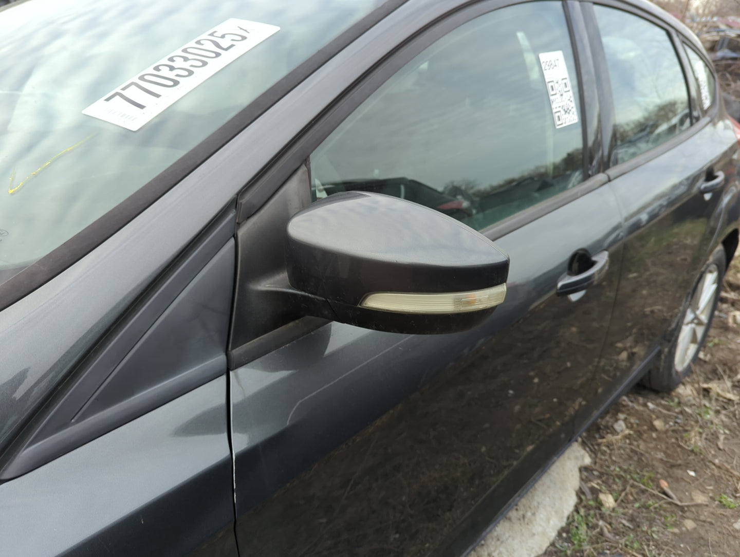 2015-2018 Ford Focus Driver Side View Mirror - Left Door Mirror OEM Used - Oemusedautoparts1.com