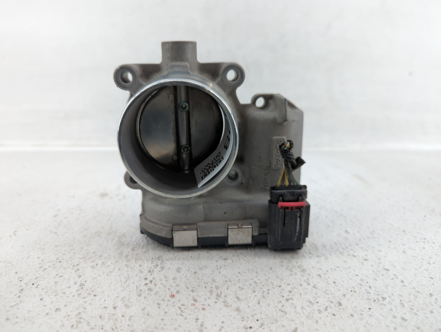 2014-2018 Ford Focus Throttle Body P/N:DS7E-9F991-BB Fits Fits 2014 2015 2016 2017 2018 2019 2020 2021 2022 OEM Used Auto Pa