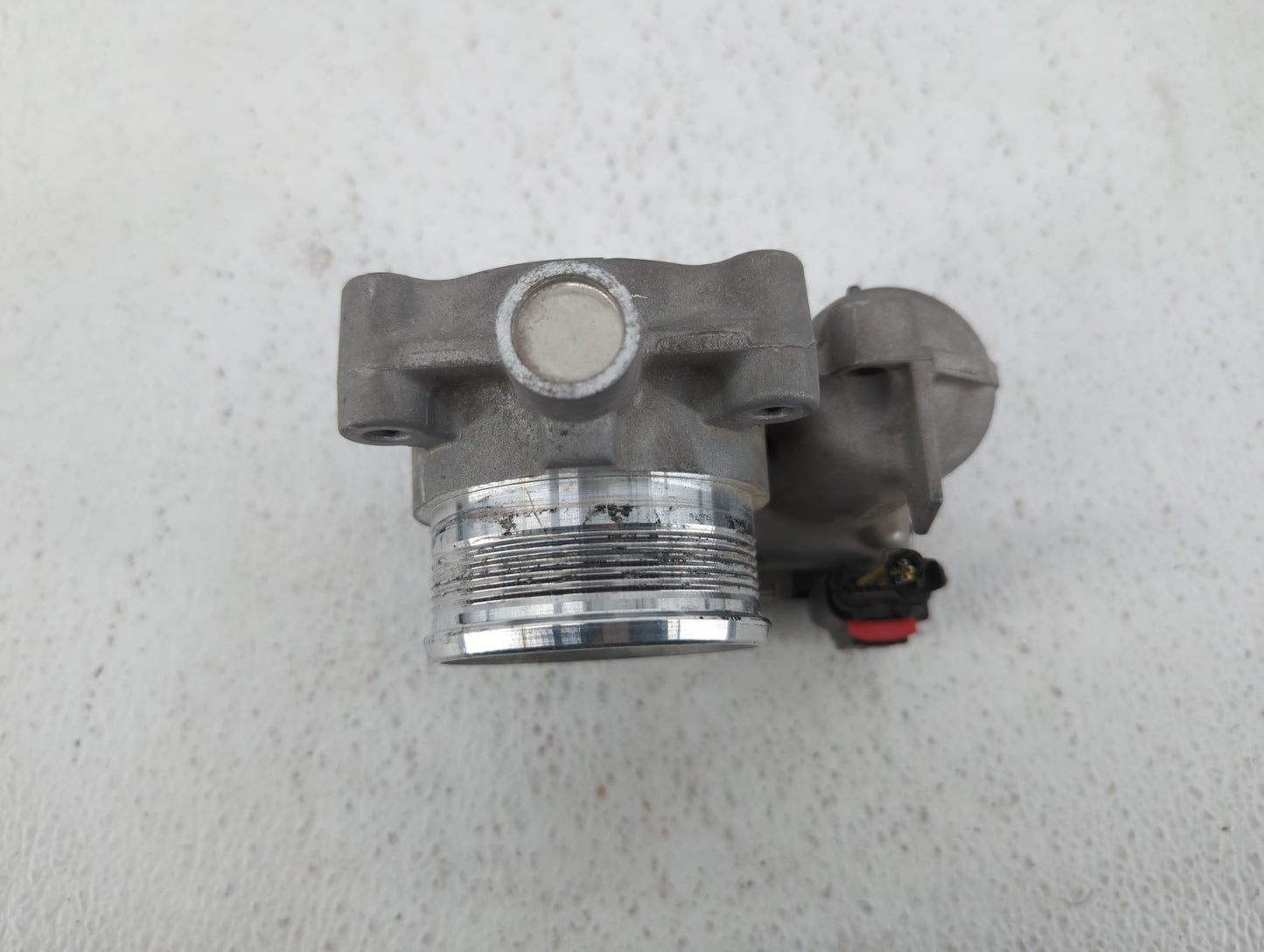 2014-2018 Ford Focus Throttle Body P/N:DS7E-9F991-BB Fits Fits 2014 2015 2016 2017 2018 2019 2020 2021 2022 OEM Used Auto Pa