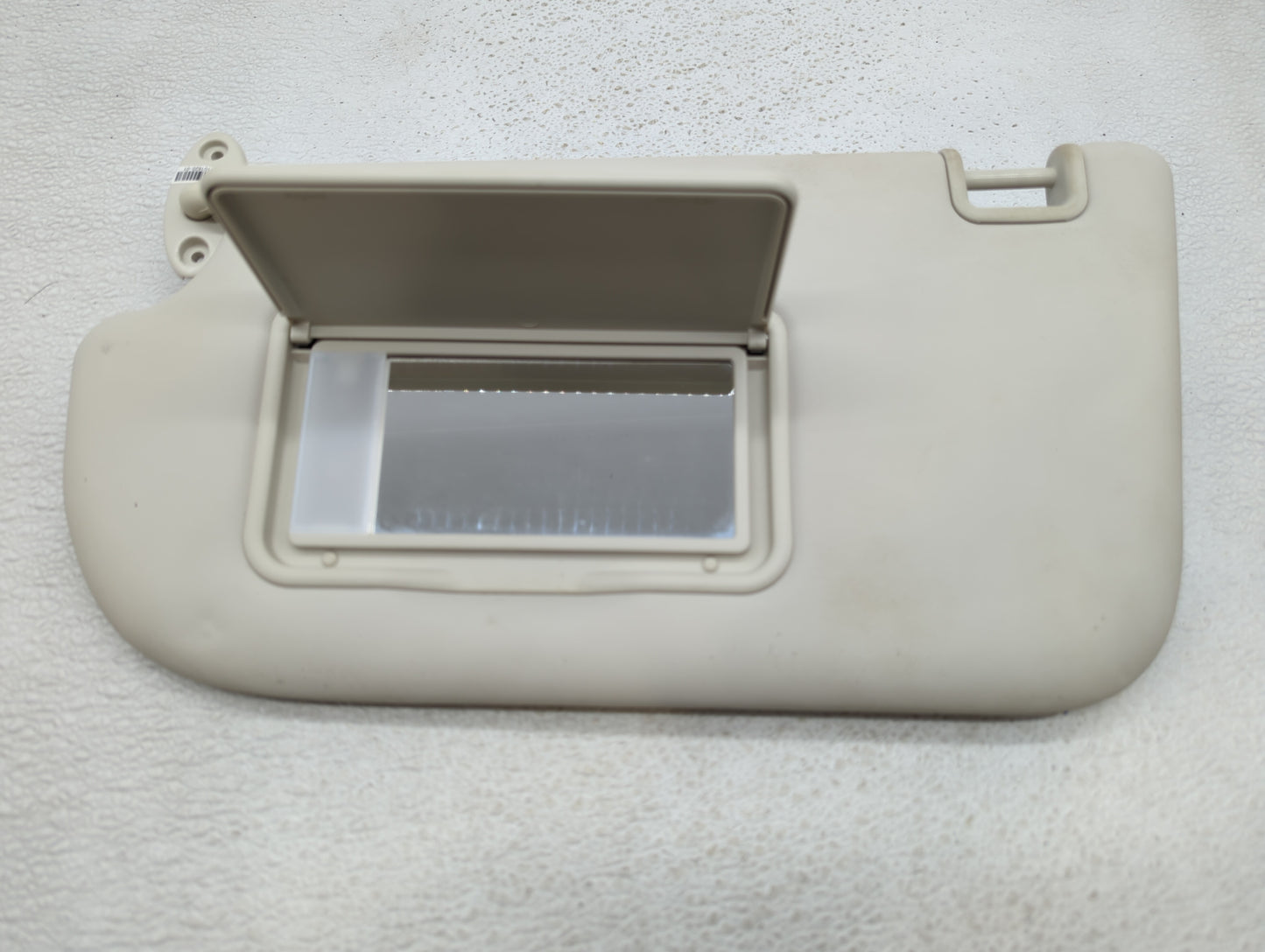 2013-2018 Ford Focus Sun Visor Shade Replacement Passenger Right Mirror Fits Fits 2013 2014 2015 2016 2017 2018 OEM Used Aut