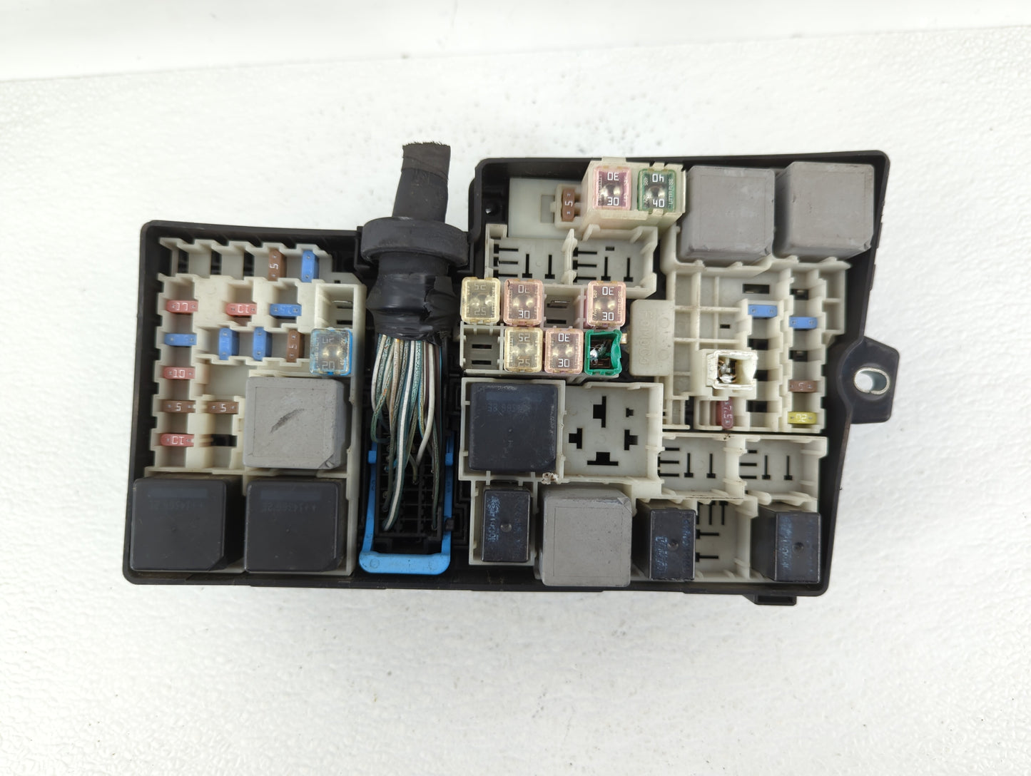2016 Ford Focus PCM Engine Control Computer ECU ECM PCU OEM P/N:AV6T-14A067-AD Fits Fits 2010 OEM Used Auto Parts - Oemuseda