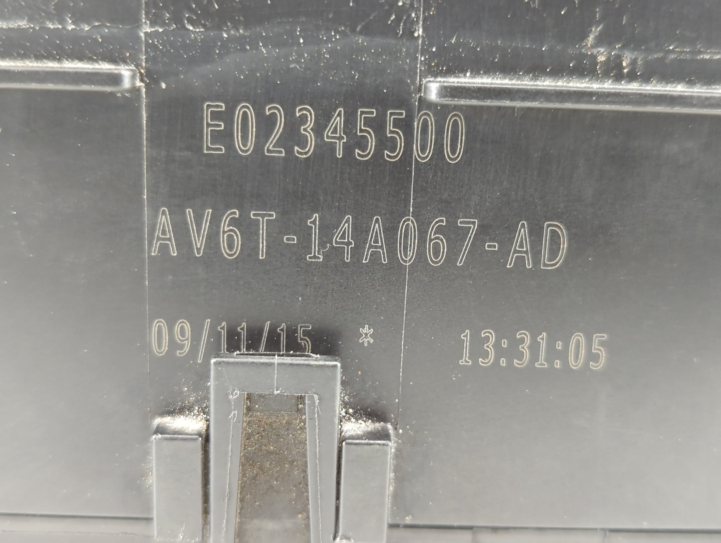 2016 Ford Focus Fusebox Fuse Box Panel Relay Module P/N:AV6T-14A067-AD AV6T-14A076-AB Fits OEM Used Auto Parts - Oemusedauto