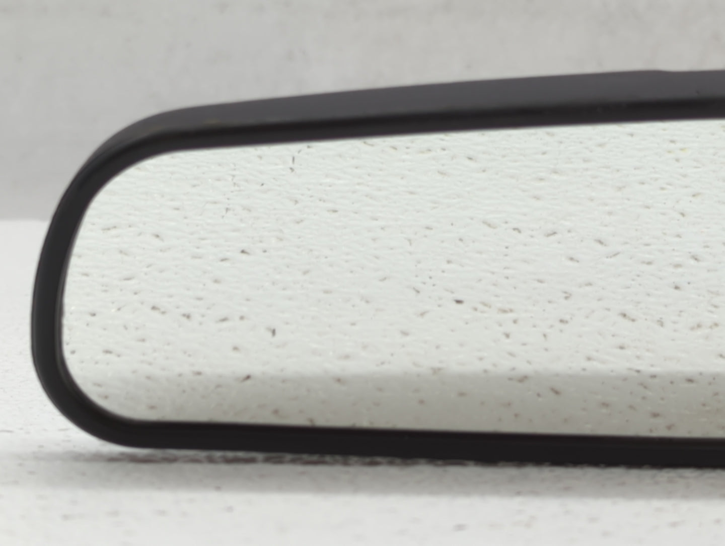 2010-2018 Ford Focus Interior Rear View Mirror Replacement OEM P/N:E8011681 Fits OEM Used Auto Parts - Oemusedautoparts1.com