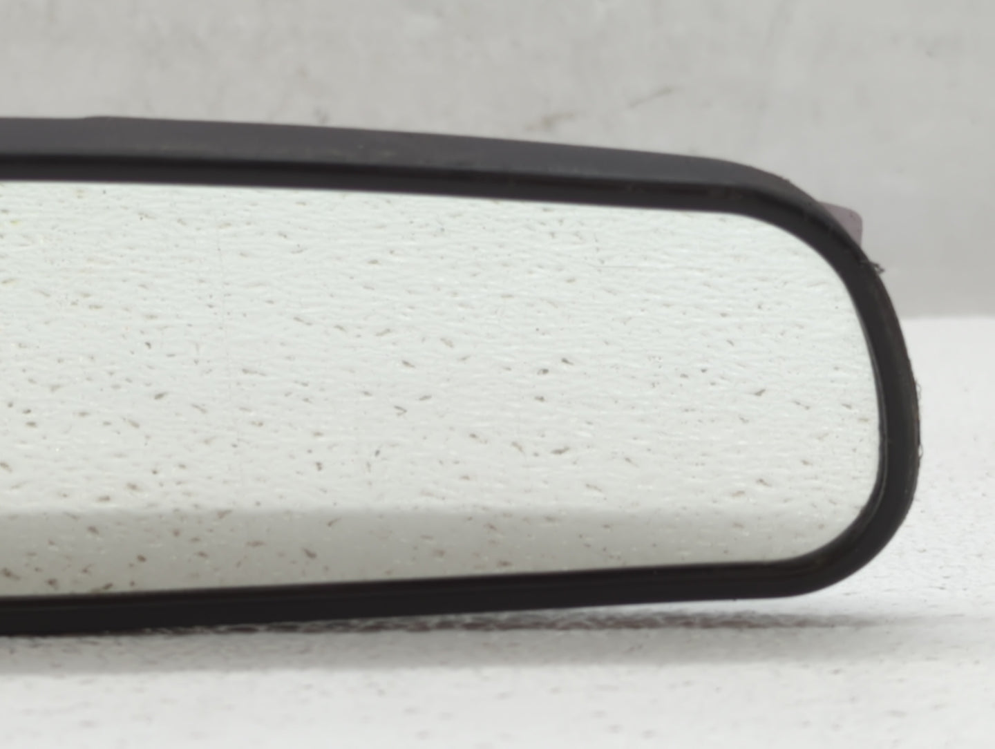 2010-2018 Ford Focus Interior Rear View Mirror Replacement OEM P/N:E8011681 Fits OEM Used Auto Parts - Oemusedautoparts1.com