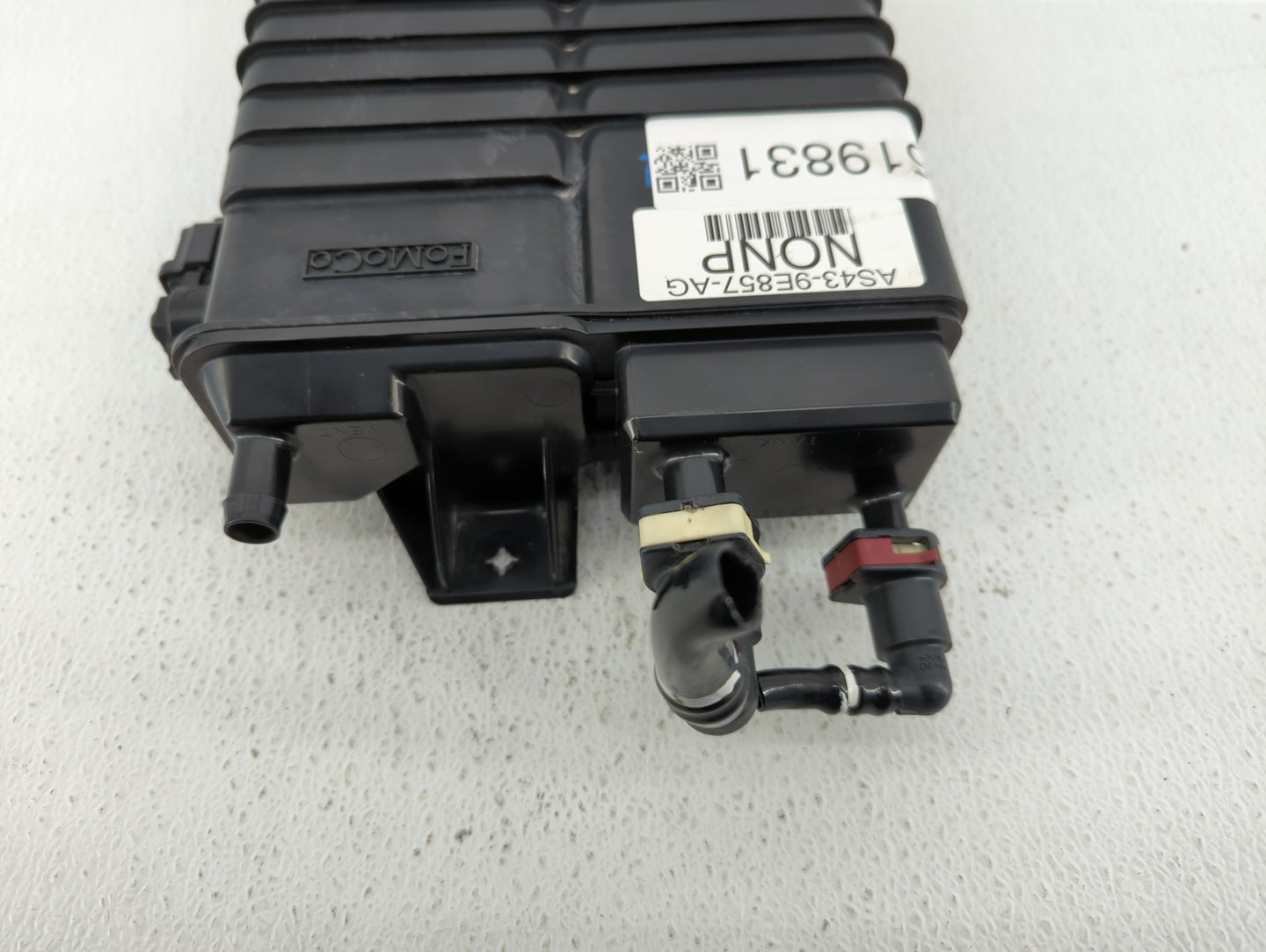 2016 Ford Focus Fuel Vapor Charcoal Canister 519831 - Oemusedautoparts1.com