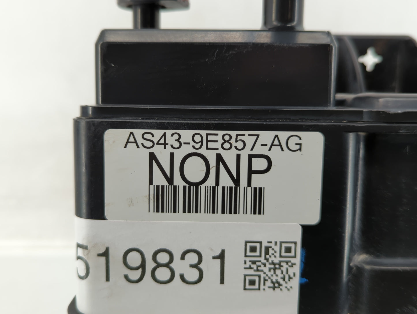 2016 Ford Focus Fuel Vapor Charcoal Canister 519831 - Oemusedautoparts1.com