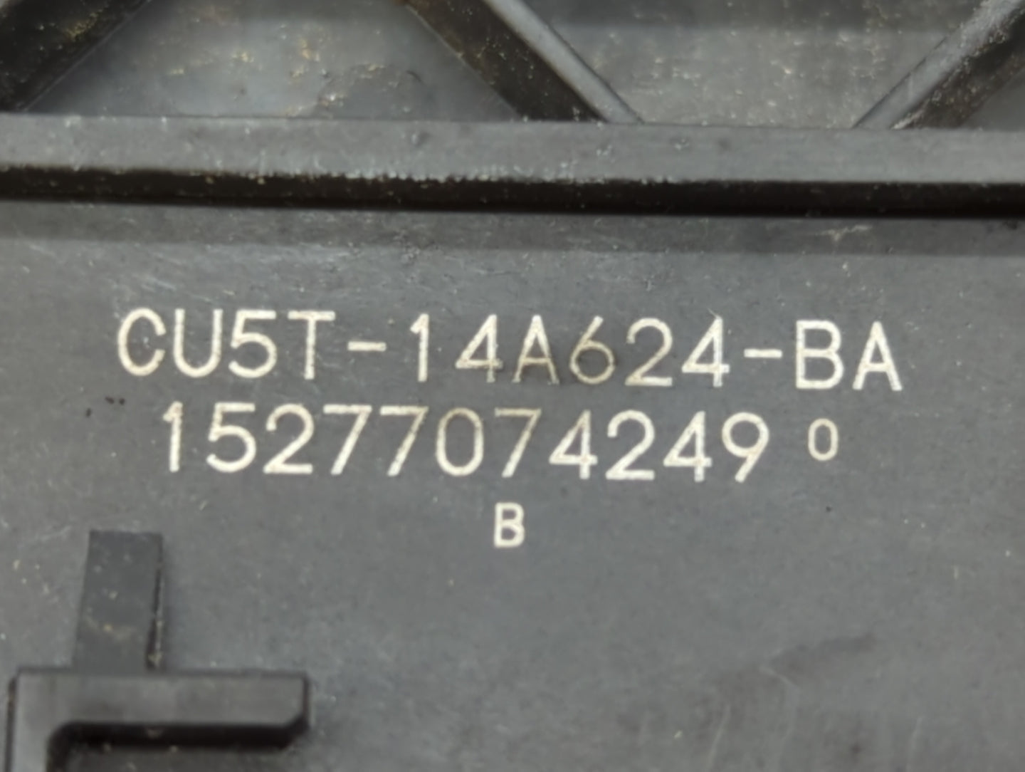 2016-2018 Ford Focus PCM Engine Control Computer ECU ECM PCU OEM P/N:FV6A-12B684-CA GV6A-12A650-PA Fits Fits 2016 2017 2018 