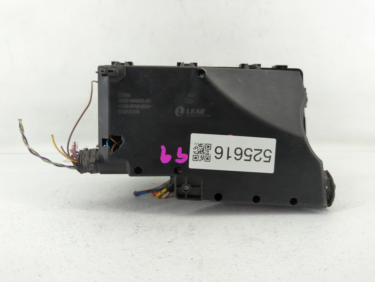 2016 Ford Focus Fusebox Fuse Box Panel Relay Module P/N:AV6T-14A067-AD AV6T-14A142-AB, AV6T-14A076-AB Fits OEM Used Auto Par