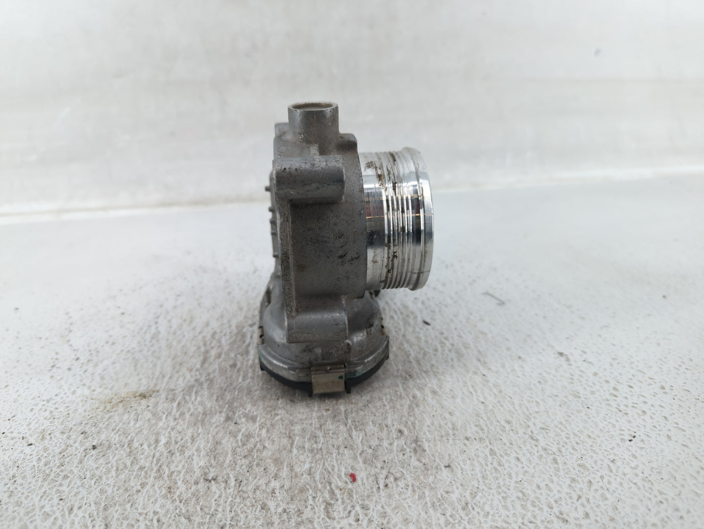 2014-2018 Ford Focus Throttle Body P/N:DS7E-9F991-BB Fits Fits 2014 2015 2016 2017 2018 2019 2020 2021 2022 OEM Used Auto Pa