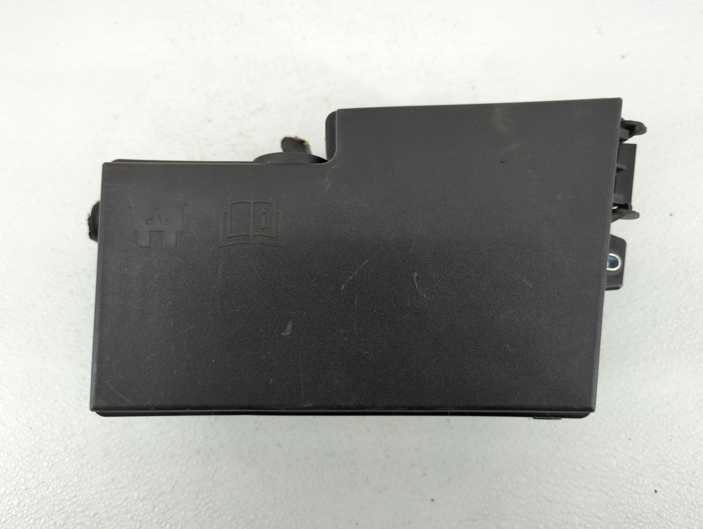 2016 Ford Focus Fusebox Fuse Box Panel Relay Module P/N:AV6T-14A067-AD AV6T-14A142-AB, AV6T-14A076-AB Fits OEM Used Auto Par