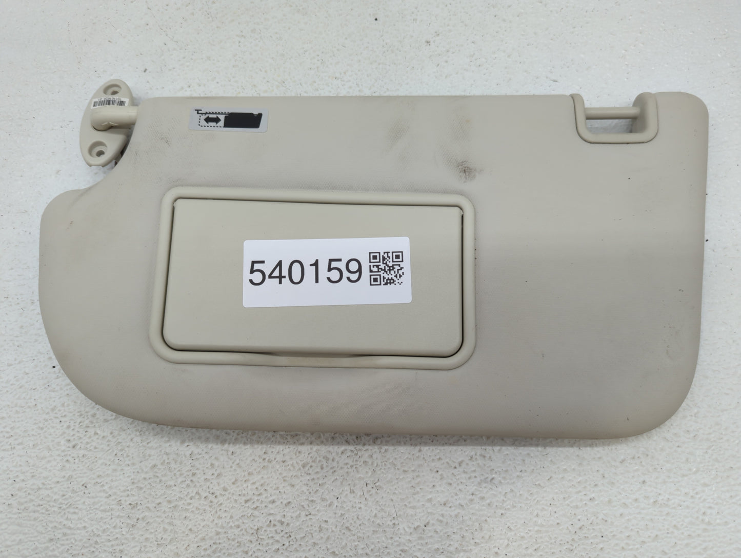 2013-2018 Ford Focus Sun Visor Shade Replacement Driver Left Mirror Fits Fits 2013 2014 2015 2016 2017 2018 OEM Used Auto Pa
