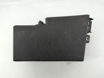 2016 Ford Focus Fusebox Fuse Box Panel Relay Module P/N:AV6T-14A067-AD AV6T-14A142-AB, AV6T-14A076-AB Fits OEM Used Auto Par