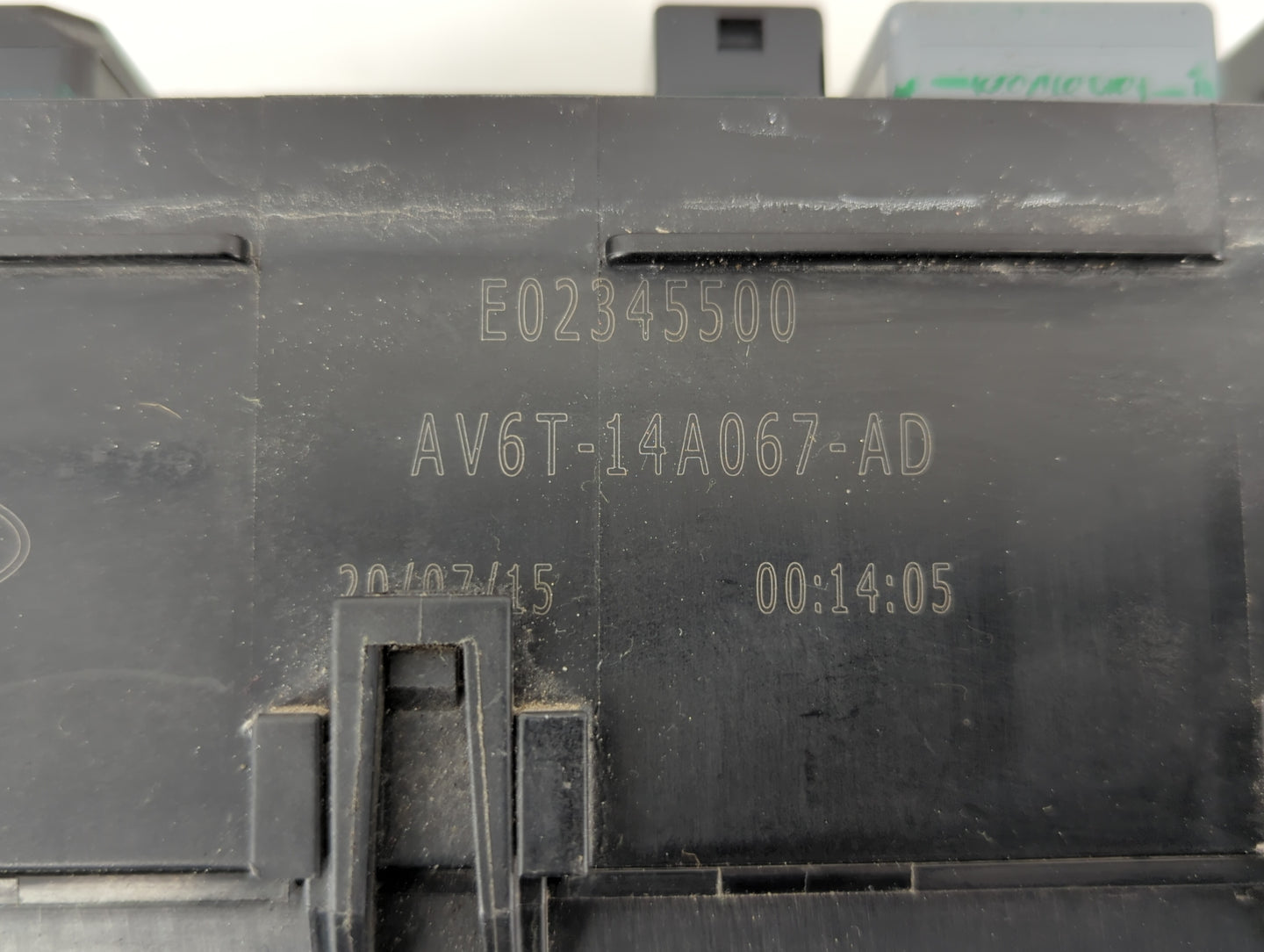 2016 Ford Focus Fusebox Fuse Box Panel Relay Module P/N:AV6T-14A067-AD AV6T-14A142-AB, AV6T-14A076-AB Fits OEM Used Auto Par