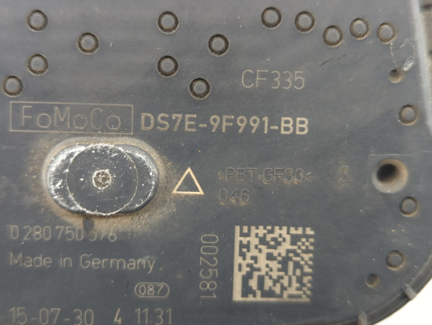2014-2018 Ford Focus Throttle Body P/N:DS7E-9F991-BB Fits Fits 2014 2015 2016 2017 2018 2019 2020 2021 2022 OEM Used Auto Pa