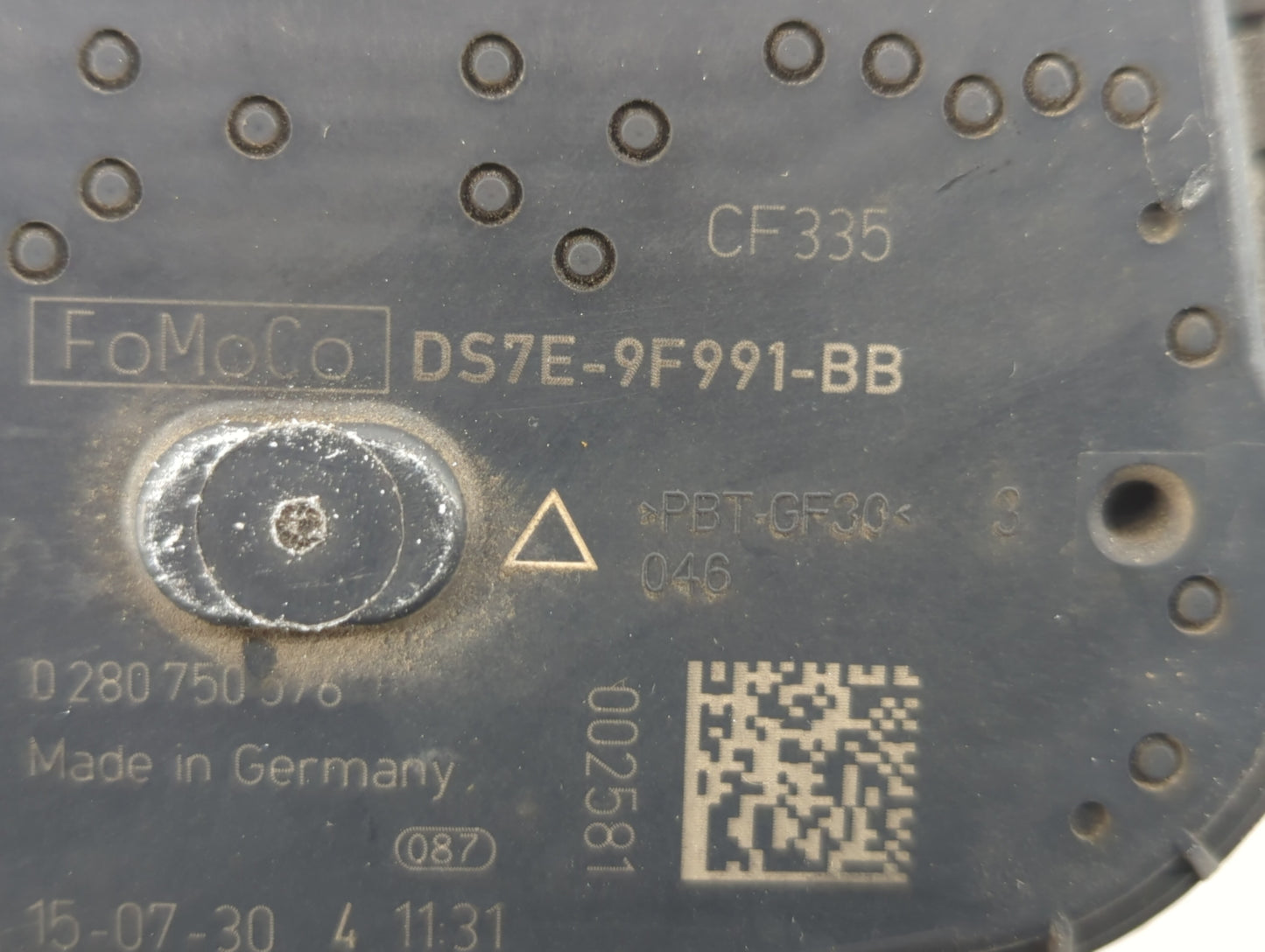 2014-2018 Ford Focus Throttle Body P/N:DS7E-9F991-BB Fits Fits 2014 2015 2016 2017 2018 2019 2020 2021 2022 OEM Used Auto Pa