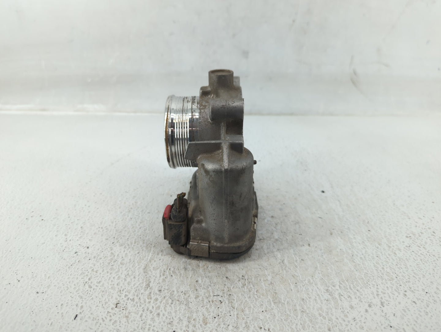 2014-2018 Ford Focus Throttle Body P/N:DS7E-9F991-BB Fits Fits 2014 2015 2016 2017 2018 2019 2020 2021 2022 OEM Used Auto Pa