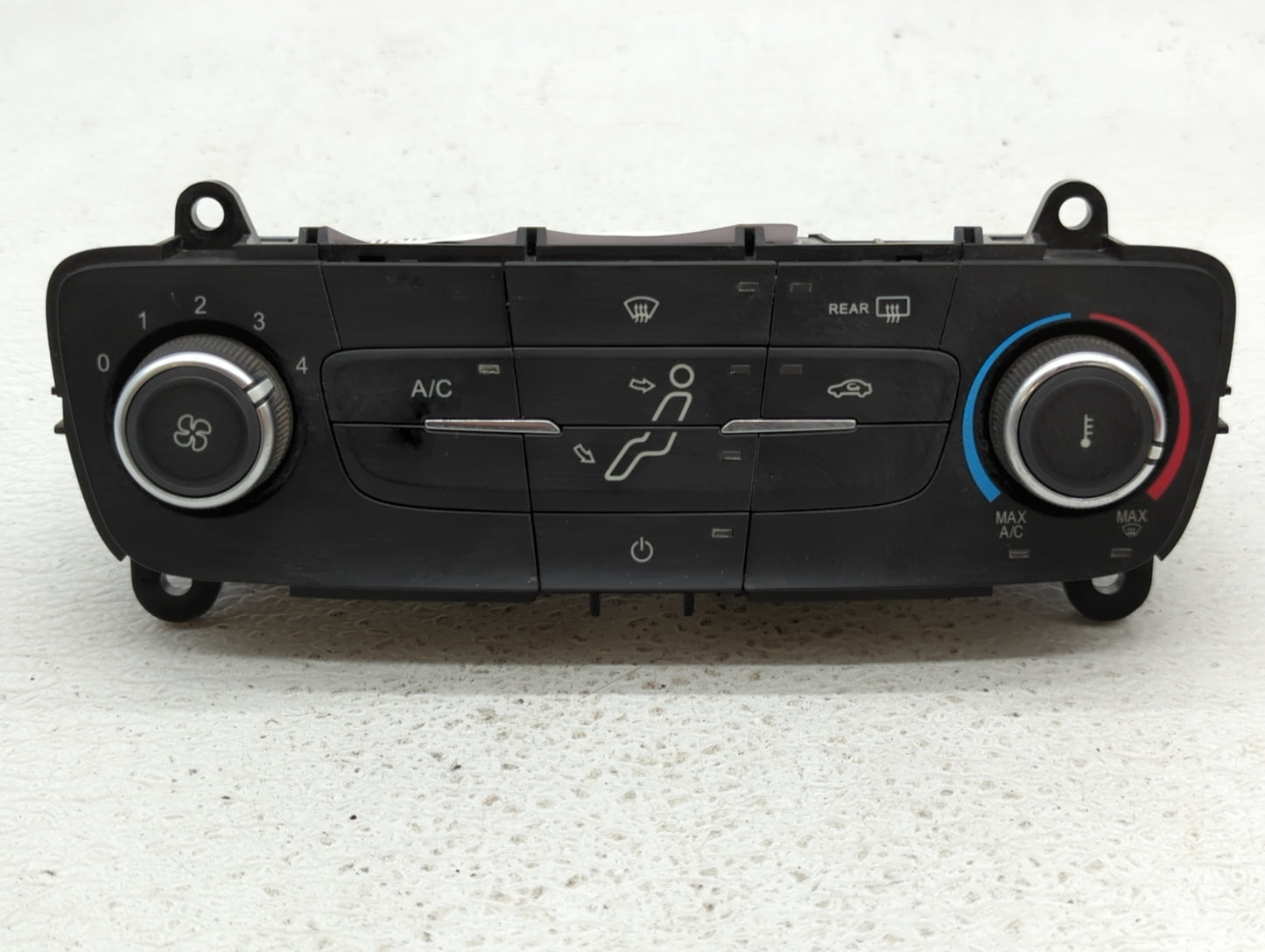 2015-2018 Ford Focus Climate Control Module Temperature AC/Heater Replacement P/N:18549 19980 F1ET-19980-JG Fits OEM Used Au