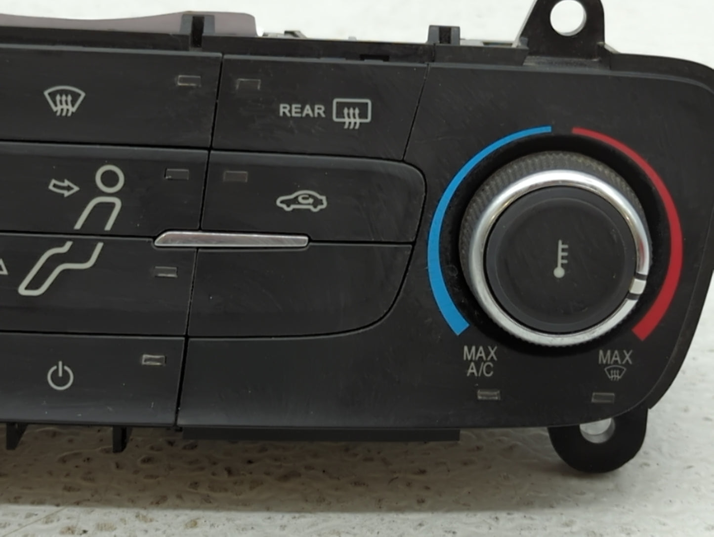 2015-2018 Ford Focus Climate Control Module Temperature AC/Heater Replacement P/N:18549 19980 F1ET-19980-JG Fits OEM Used Au