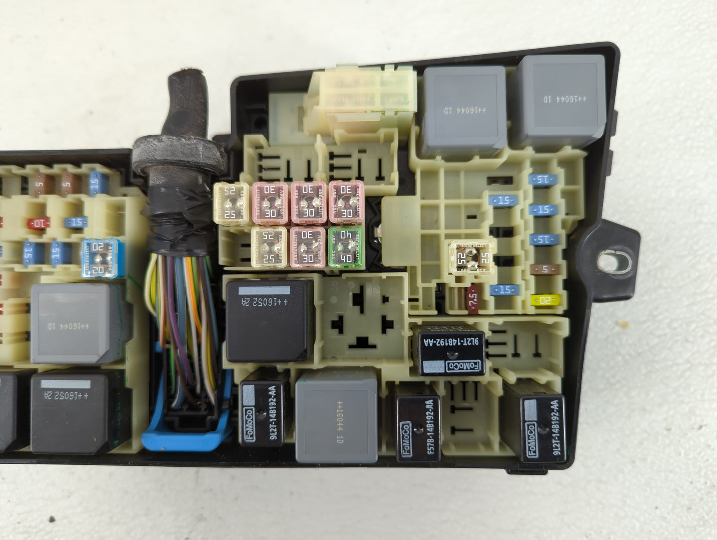 2016 Ford Focus Fusebox Fuse Box Panel Relay Module P/N:AV6T-14A067-AD Fits OEM Used Auto Parts - Oemusedautoparts1.com