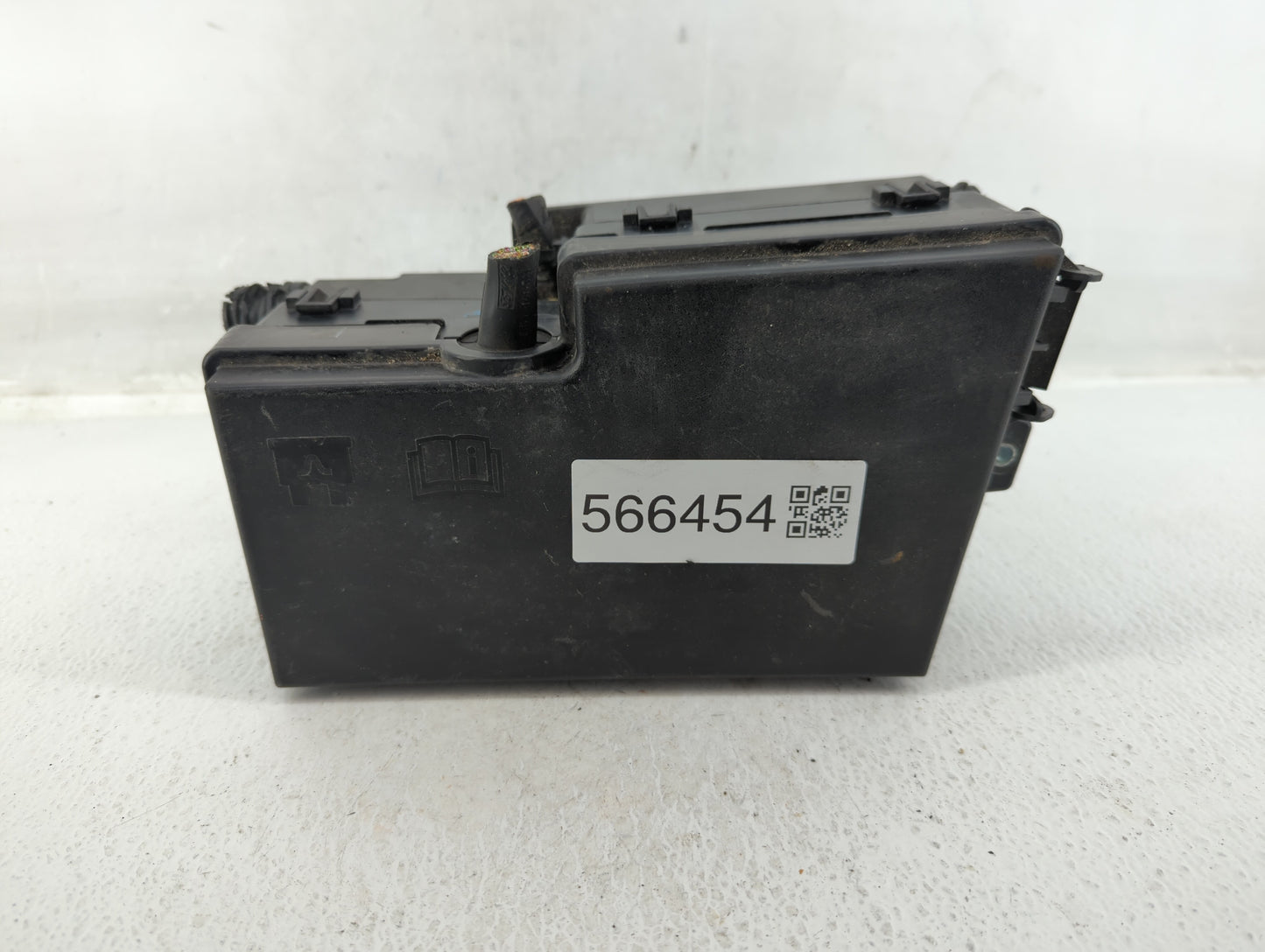 2016 Ford Focus Fusebox Fuse Box Panel Relay Module P/N:E02345500 AV6T-14A067-AD Fits OEM Used Auto Parts - Oemusedautoparts