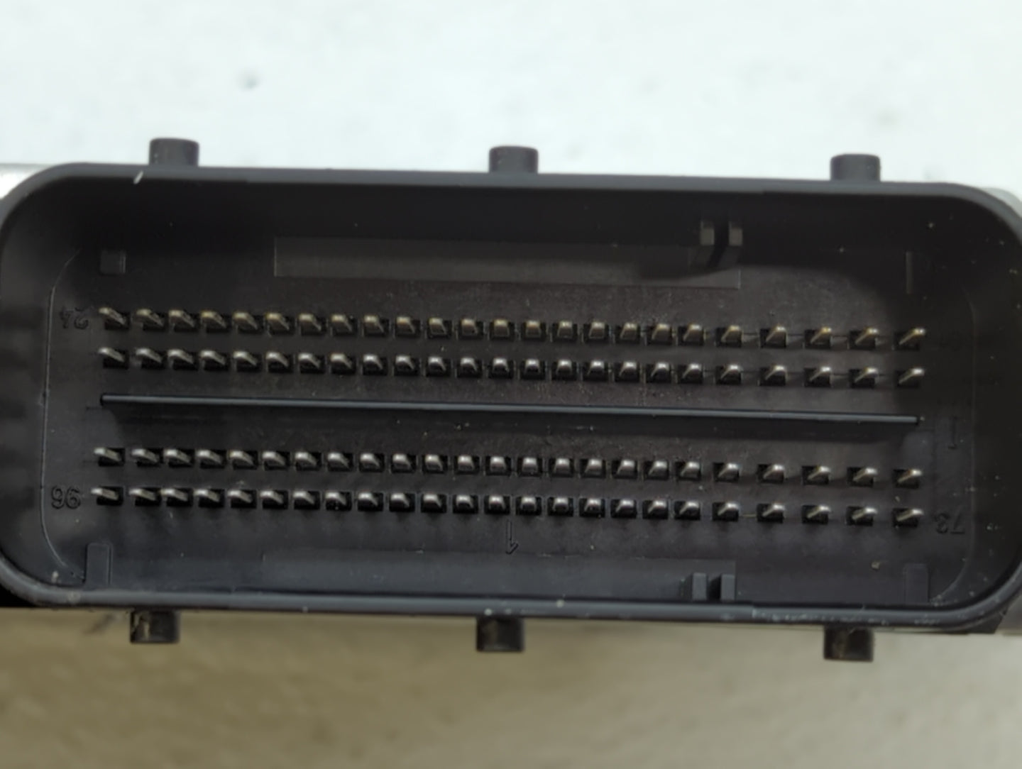 2013-2018 Ford Focus PCM Engine Control Computer ECU ECM PCU OEM P/N:FM5A-12A650-ADB Fits Fits 2013 2014 2015 2016 2017 2018