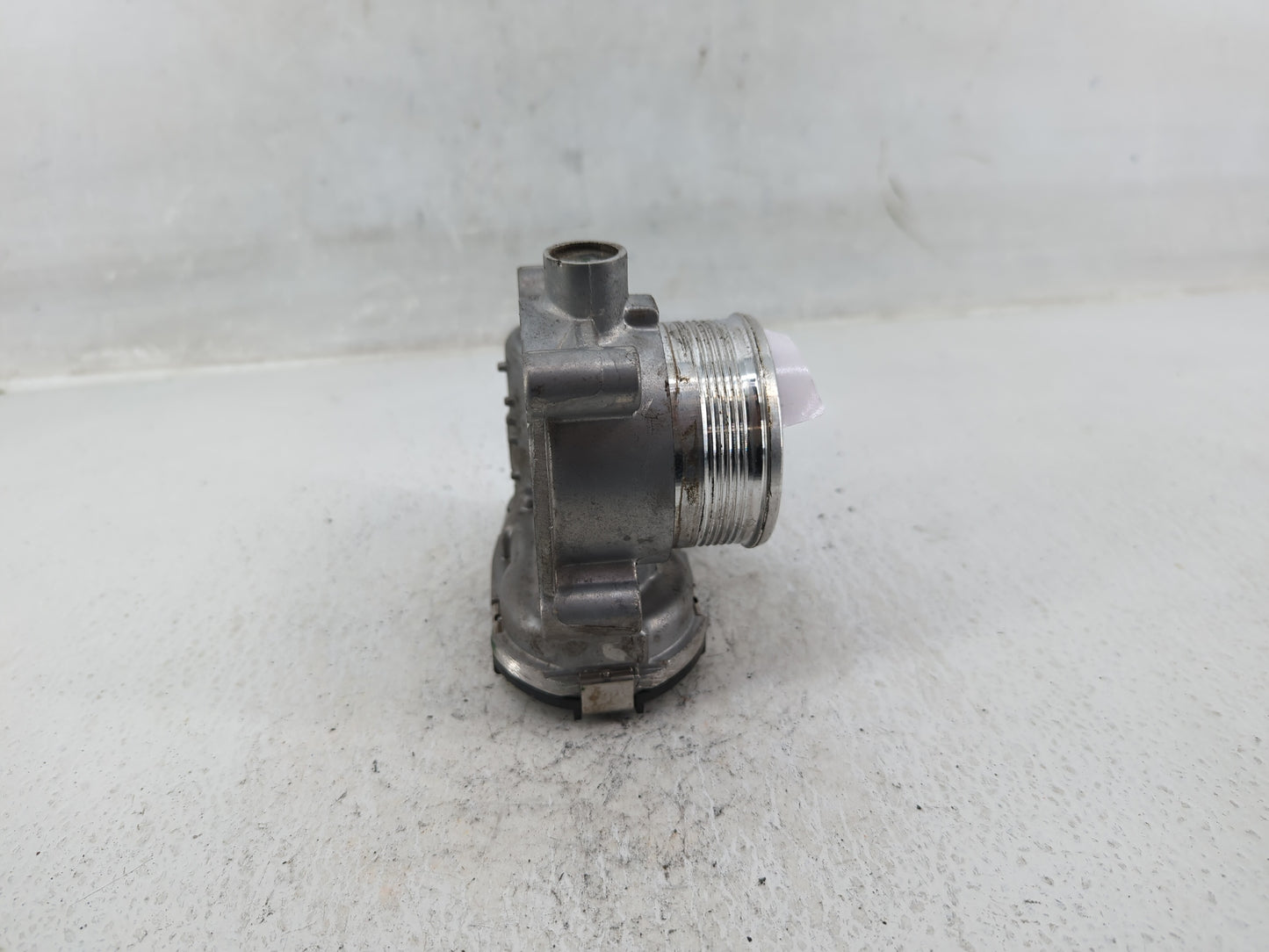 2014-2018 Ford Focus Throttle Body P/N:DS7E-9F991-BB Fits Fits 2014 2015 2016 2017 2018 2019 2020 2021 2022 OEM Used Auto Pa
