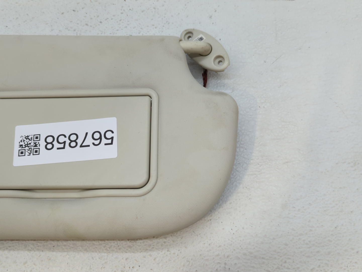 2013-2018 Ford Focus Sun Visor Shade Replacement Driver Left Mirror Fits Fits 2013 2014 2015 2016 2017 2018 OEM Used Auto Pa