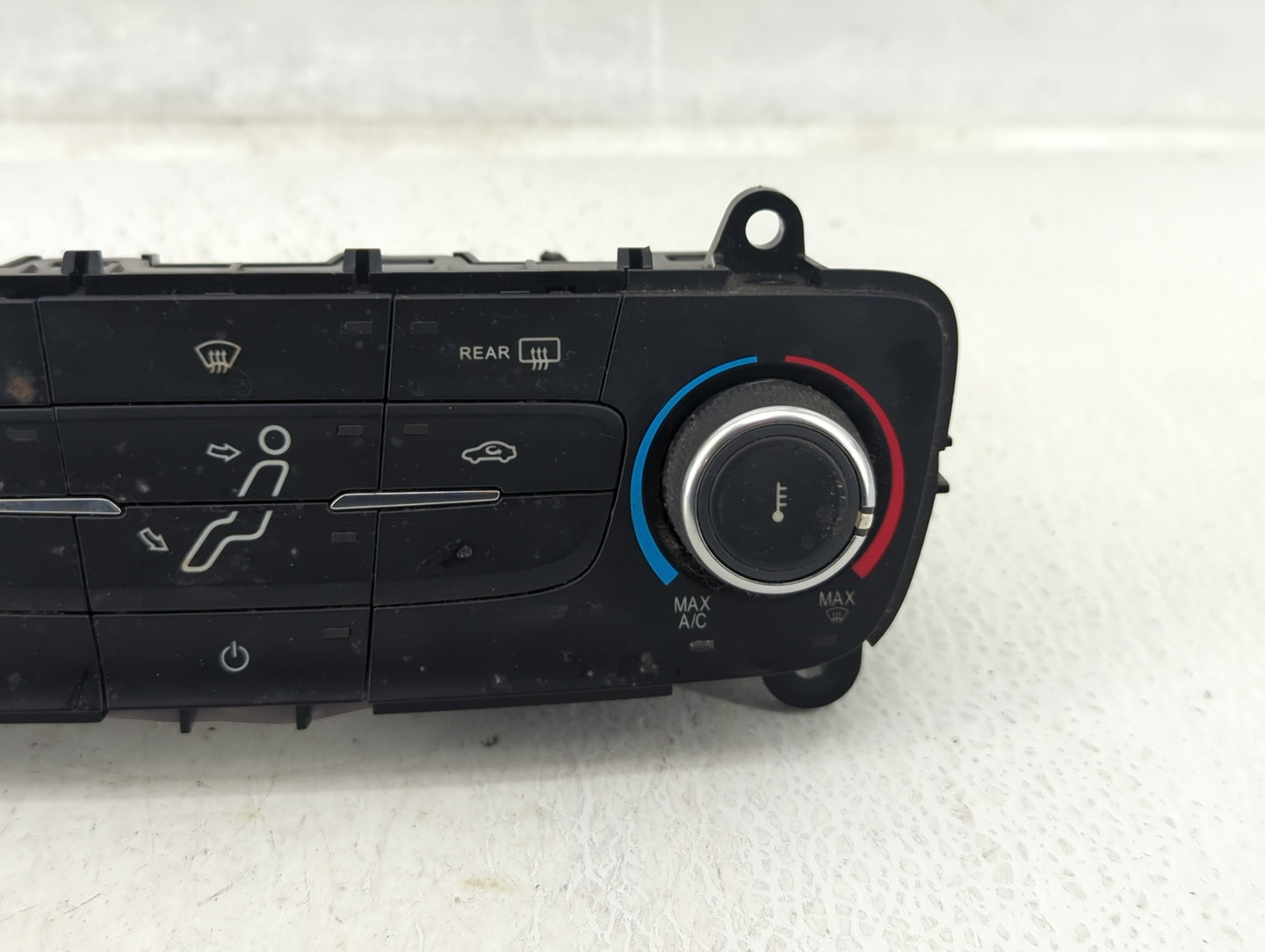 2015-2018 Ford Focus Climate Control Module Temperature AC/Heater Replacement P/N:F1ET-19980-JF Fits Fits 2015 2016 2017 201
