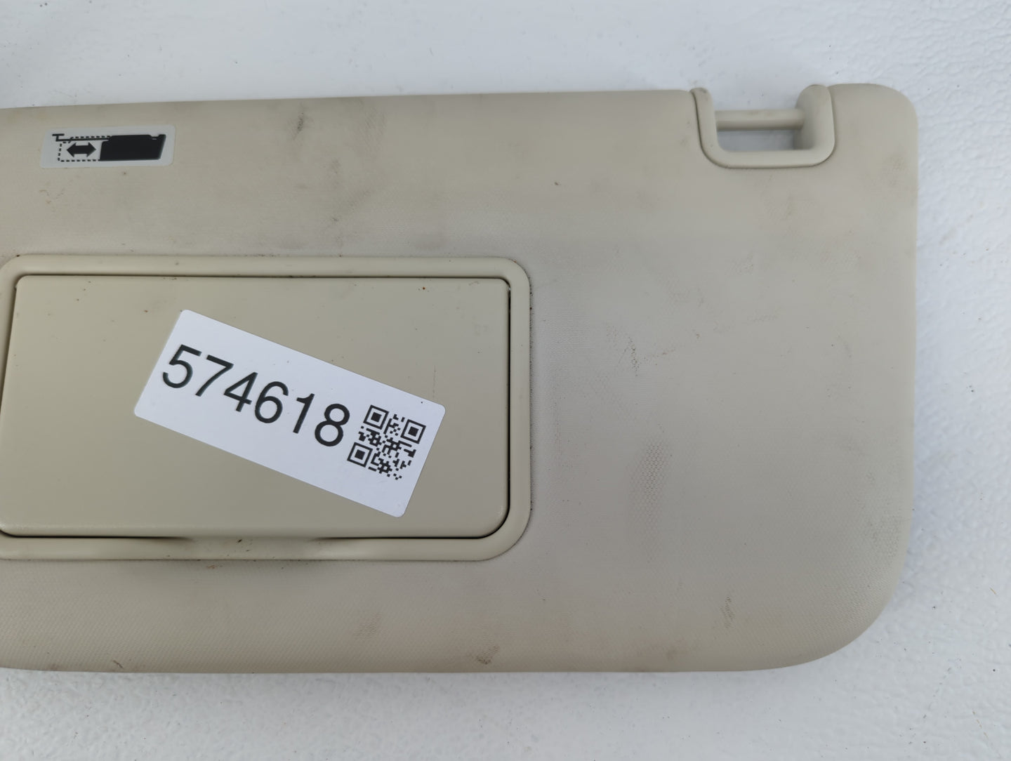 2013-2018 Ford Focus Sun Visor Shade Replacement Passenger Right Mirror Fits Fits 2013 2014 2015 2016 2017 2018 OEM Used Aut