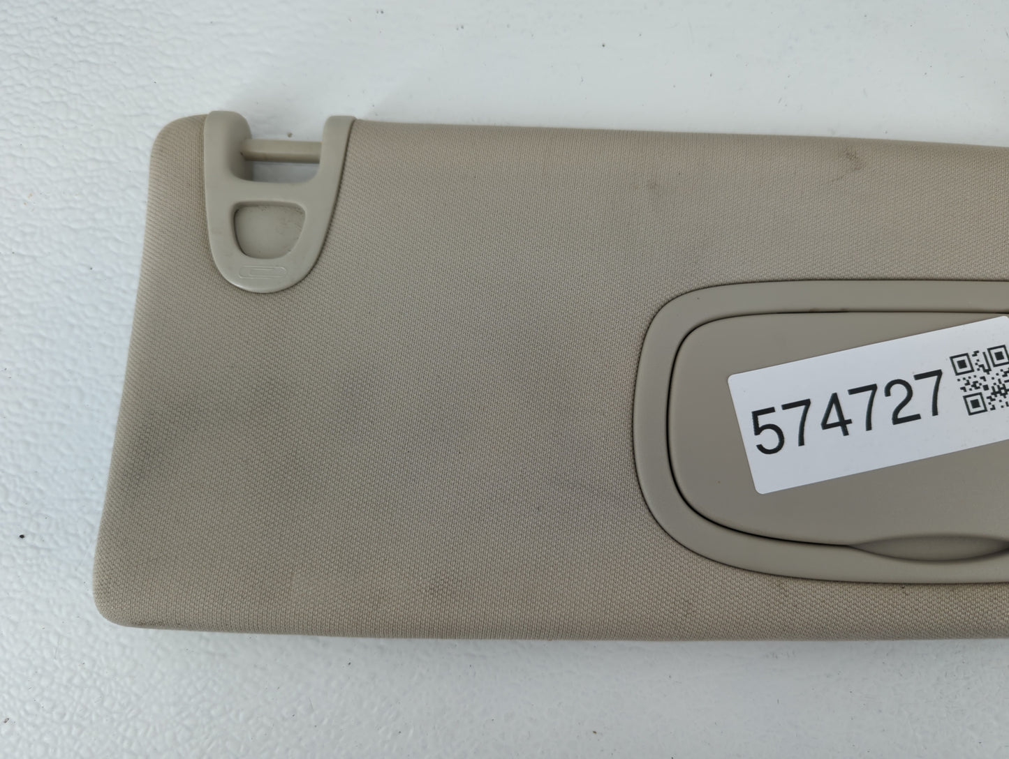 2013-2018 Ford Focus Sun Visor Shade Replacement Driver Left Mirror Fits Fits 2013 2014 2015 2016 2017 2018 OEM Used Auto Pa