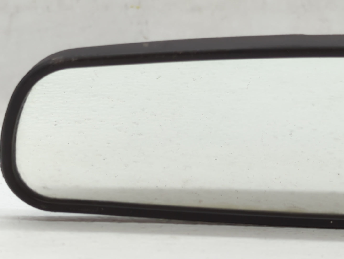 2010-2018 Ford Focus Interior Rear View Mirror Replacement OEM P/N:E8011681 Fits OEM Used Auto Parts - Oemusedautoparts1.com