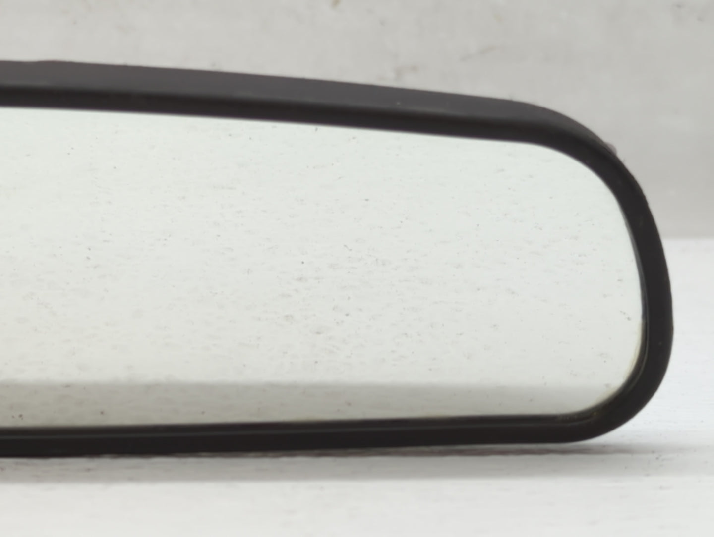 2010-2018 Ford Focus Interior Rear View Mirror Replacement OEM P/N:E8011681 Fits OEM Used Auto Parts - Oemusedautoparts1.com