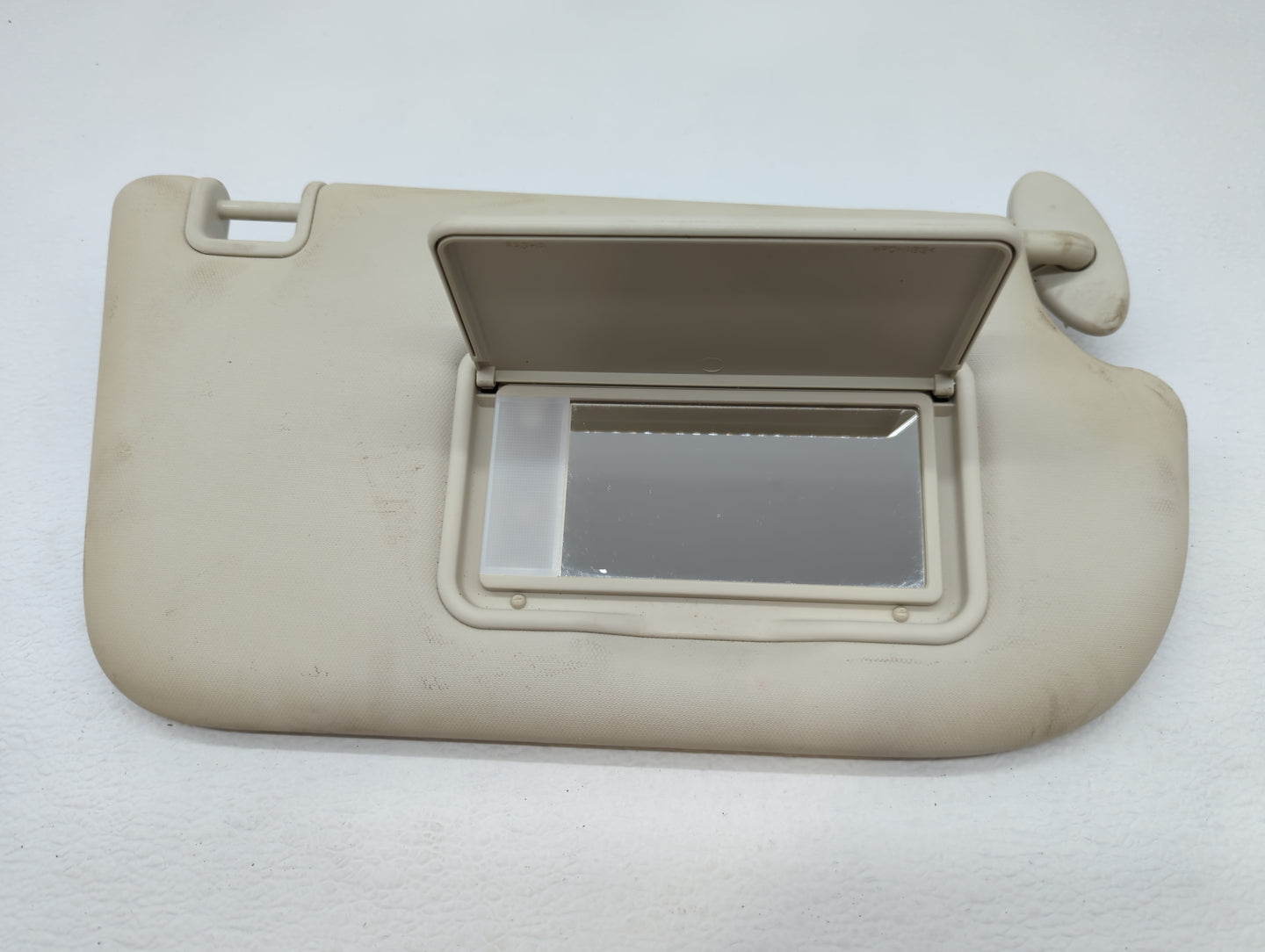 2013-2018 Ford Focus Sun Visor Shade Replacement Passenger Right Mirror Fits Fits 2013 2014 2015 2016 2017 2018 OEM Used Aut