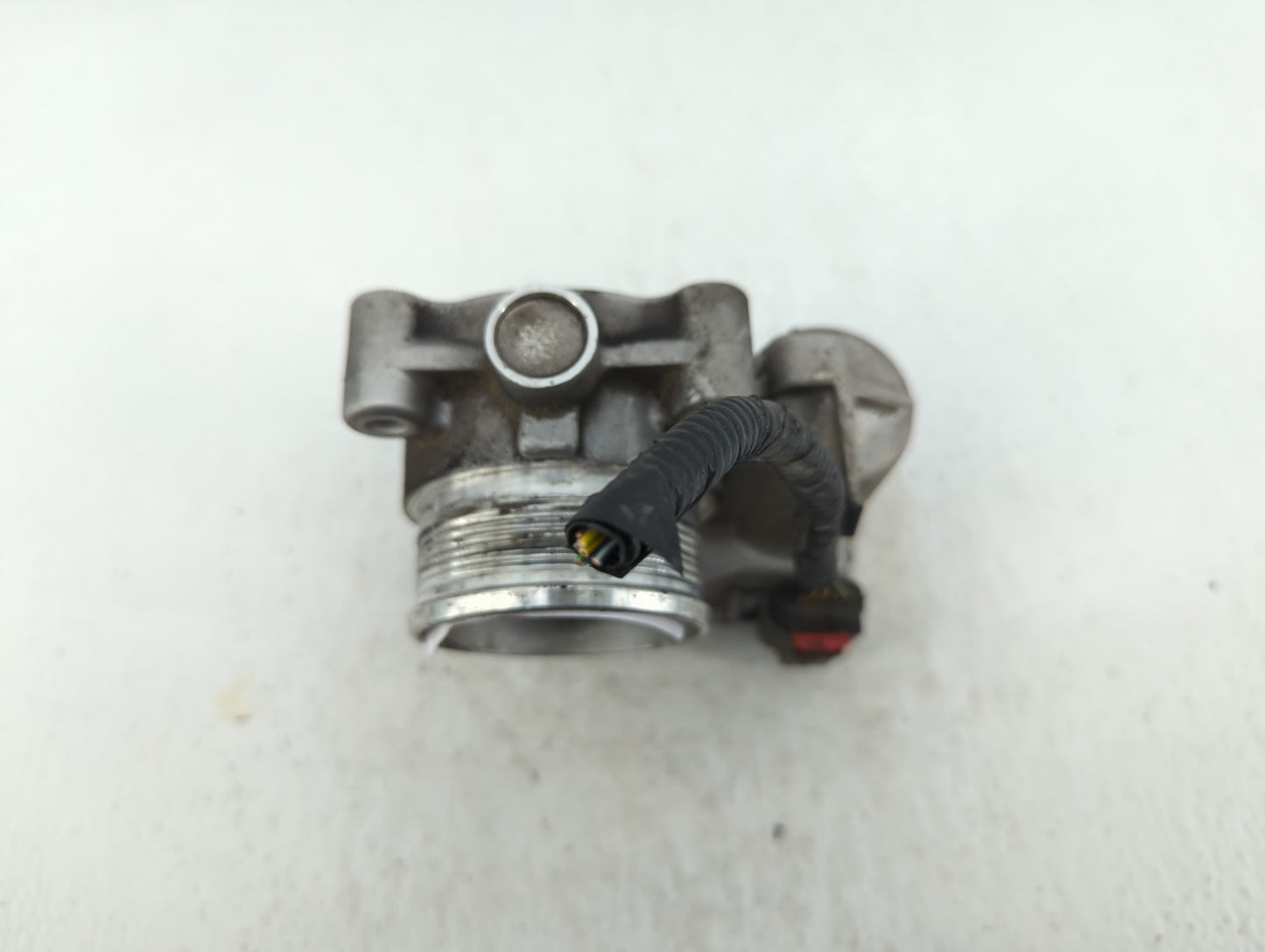 2014-2018 Ford Focus Throttle Body P/N:DS7E-9F991-BB Fits Fits 2014 2015 2016 2017 2018 2019 2020 2021 2022 OEM Used Auto Pa