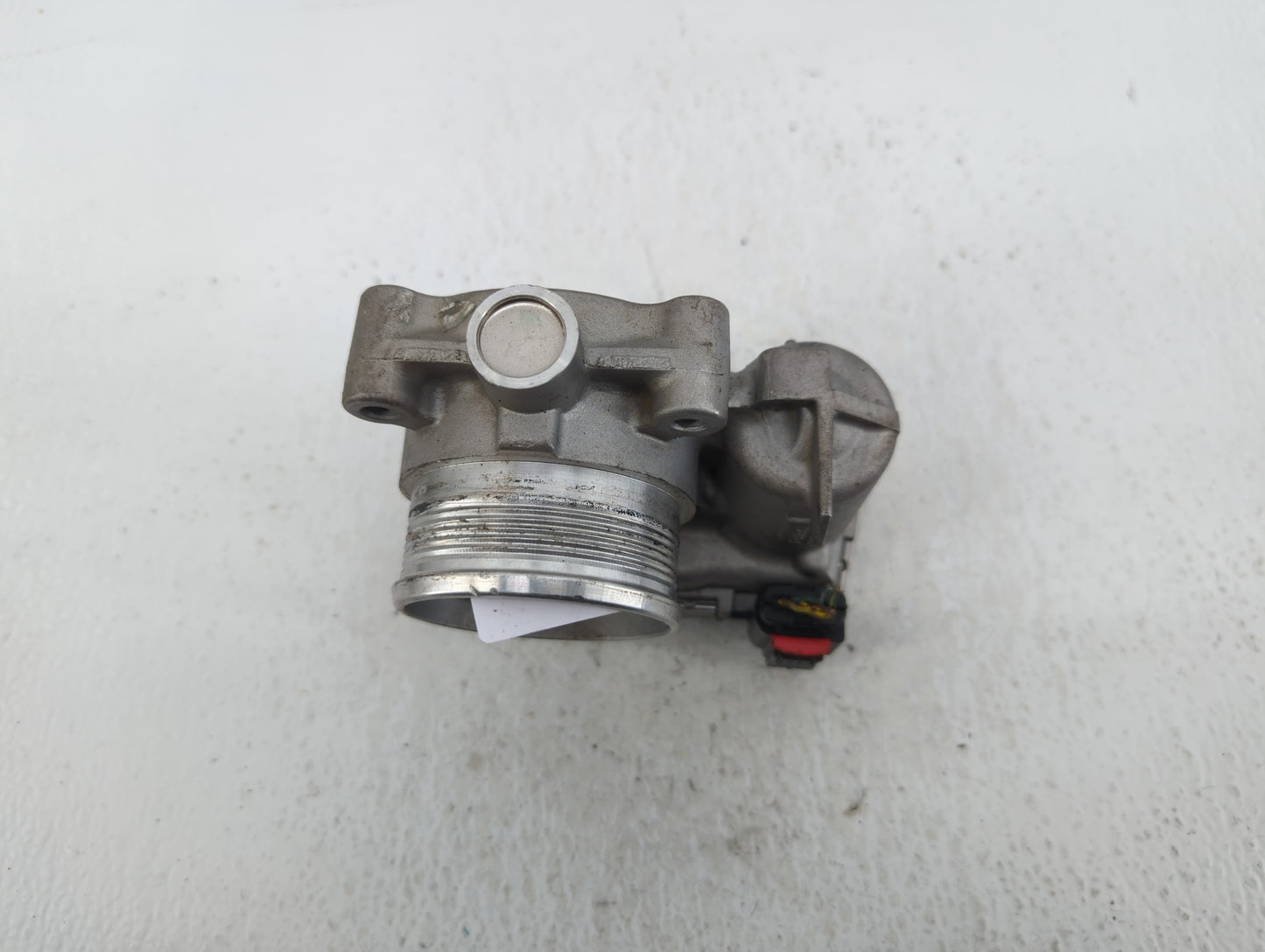 2014-2018 Ford Focus Throttle Body P/N:DS7E-9F991-BB Fits Fits 2014 2015 2016 2017 2018 2019 2020 2021 2022 OEM Used Auto Pa