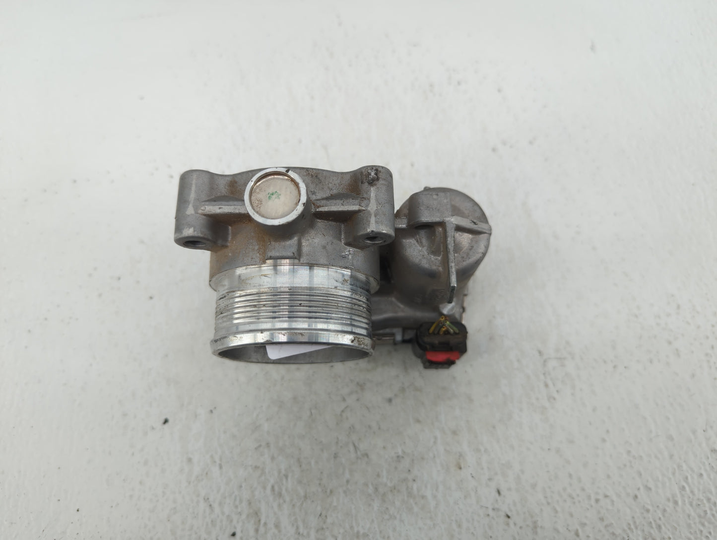 2014-2018 Ford Focus Throttle Body P/N:DS7E-9F991-BB Fits Fits 2014 2015 2016 2017 2018 2019 2020 2021 2022 OEM Used Auto Pa