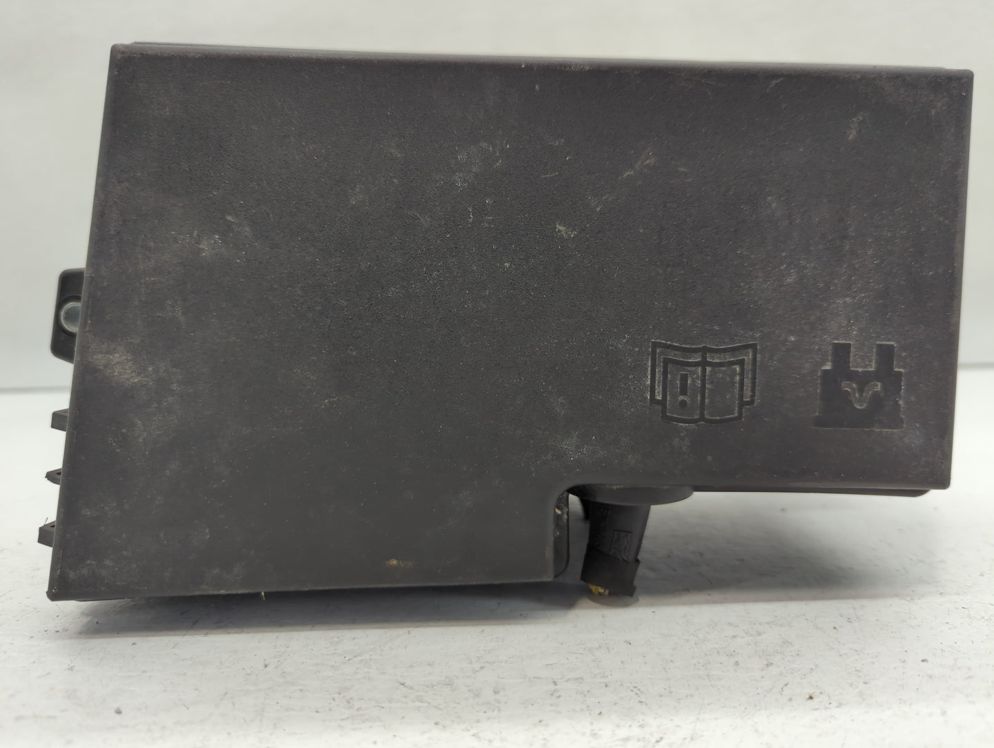 2016 Ford Focus Fusebox Fuse Box Panel Relay Module P/N:AV6T-14A067-AD Fits OEM Used Auto Parts - Oemusedautoparts1.com